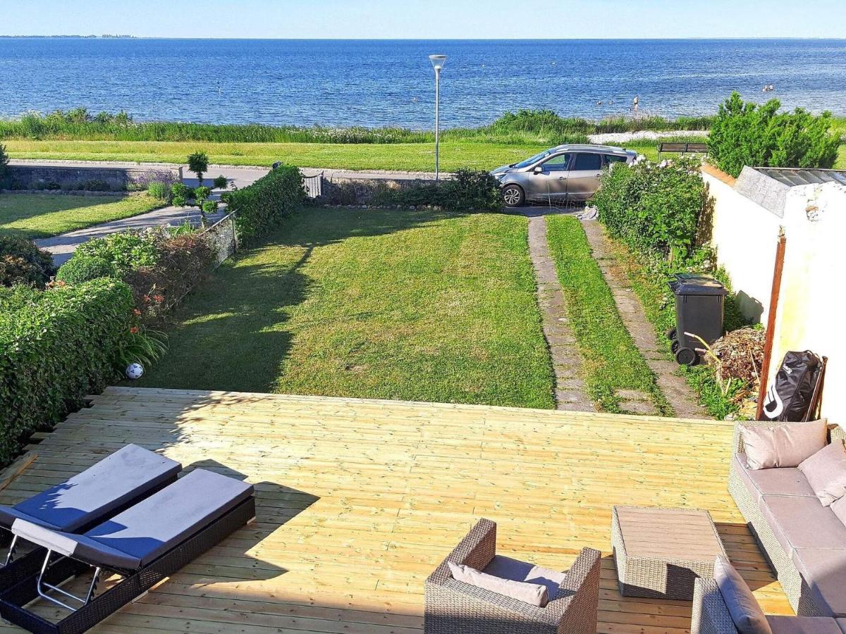 4 Person Holiday Home In Bandholm Экстерьер фото